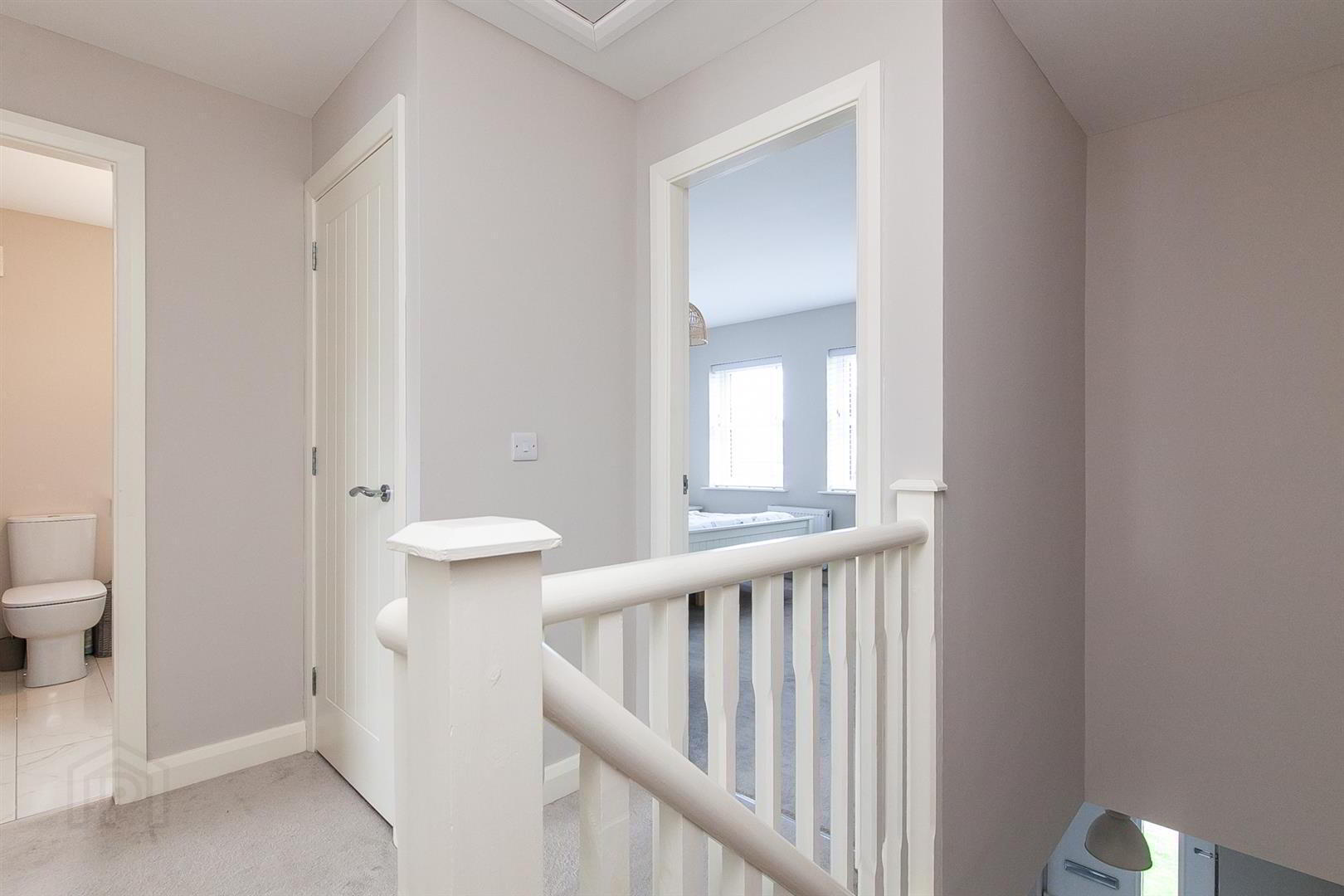 18 Ashbourne Manor 13 of 25