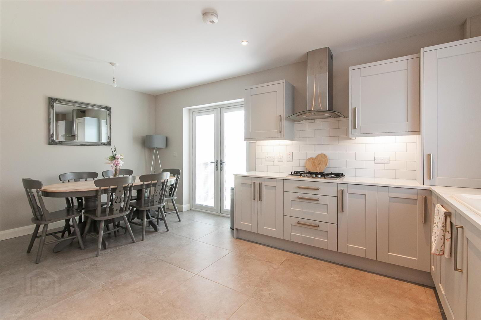 18 Ashbourne Manor 11 of 25