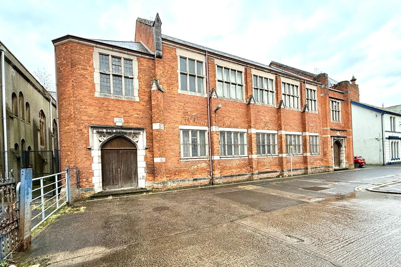 Former Ballymacarrett Presbyterian Church & Lectur 28 of 49