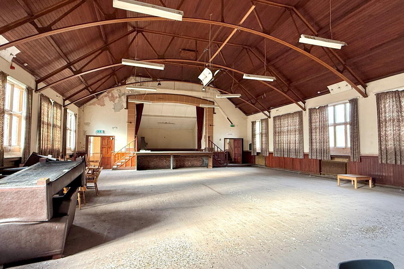 Former Ballymacarrett Presbyterian Church & Lectur 41 of 49