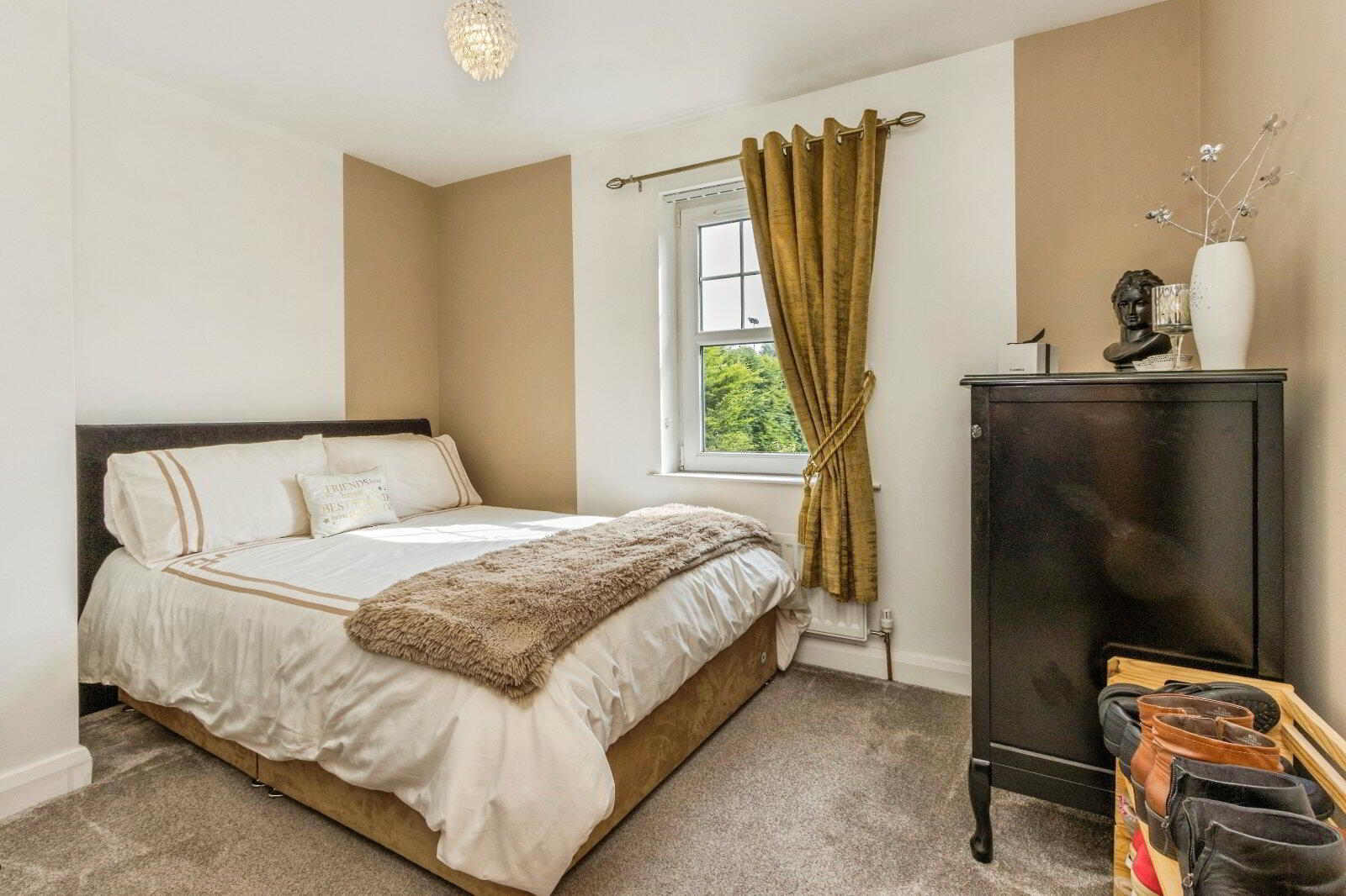 2 Causeway Lodge 11 of 20