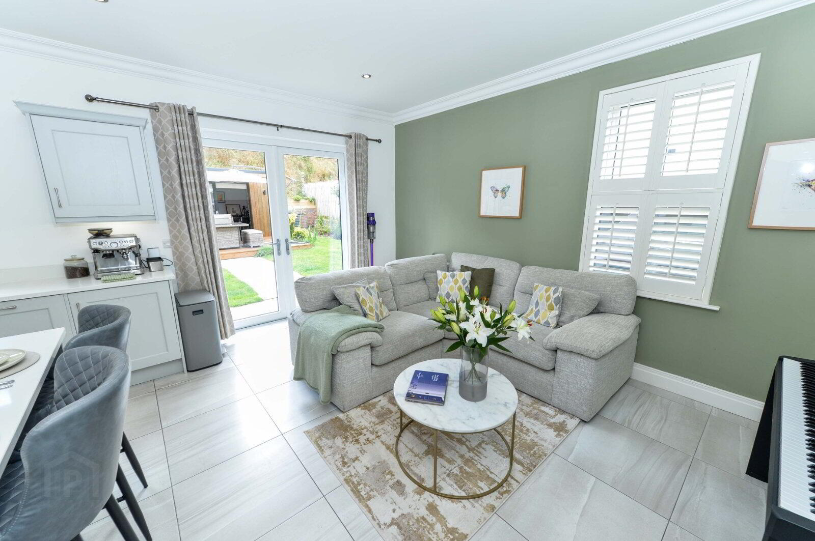 23 Castlegowan Road 15 of 34