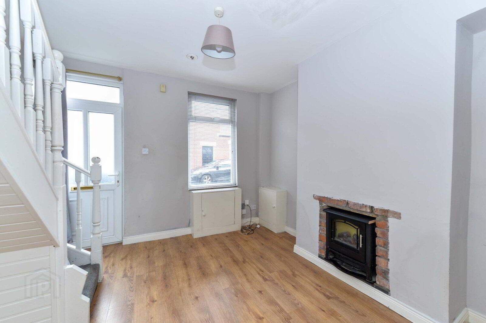 58 Lisavon Street 2 of 11
