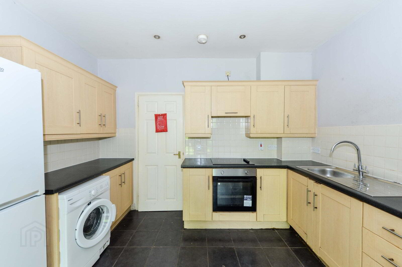 58 Lisavon Street 5 of 11