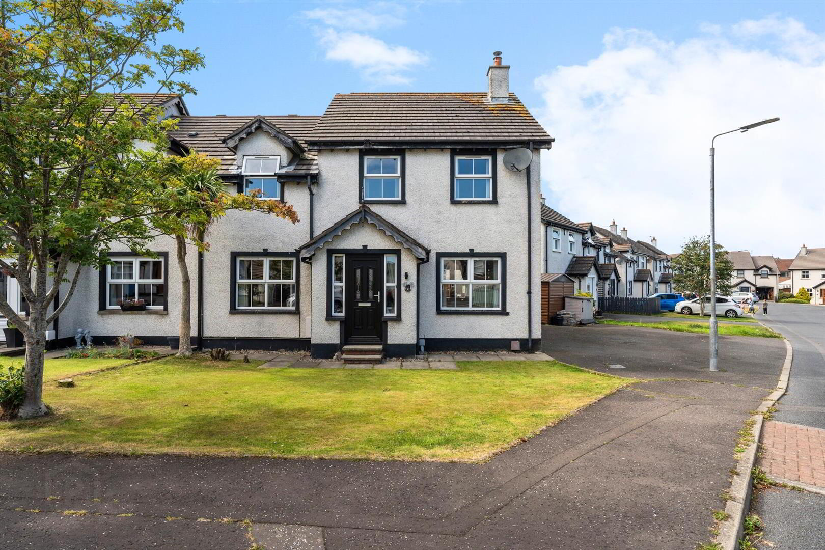 2 Cairndore Vale 1 of 36