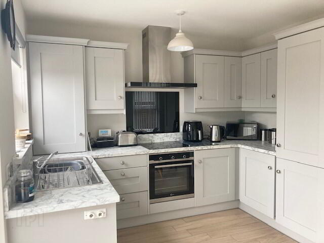 7 Seatown Court 4 of 14