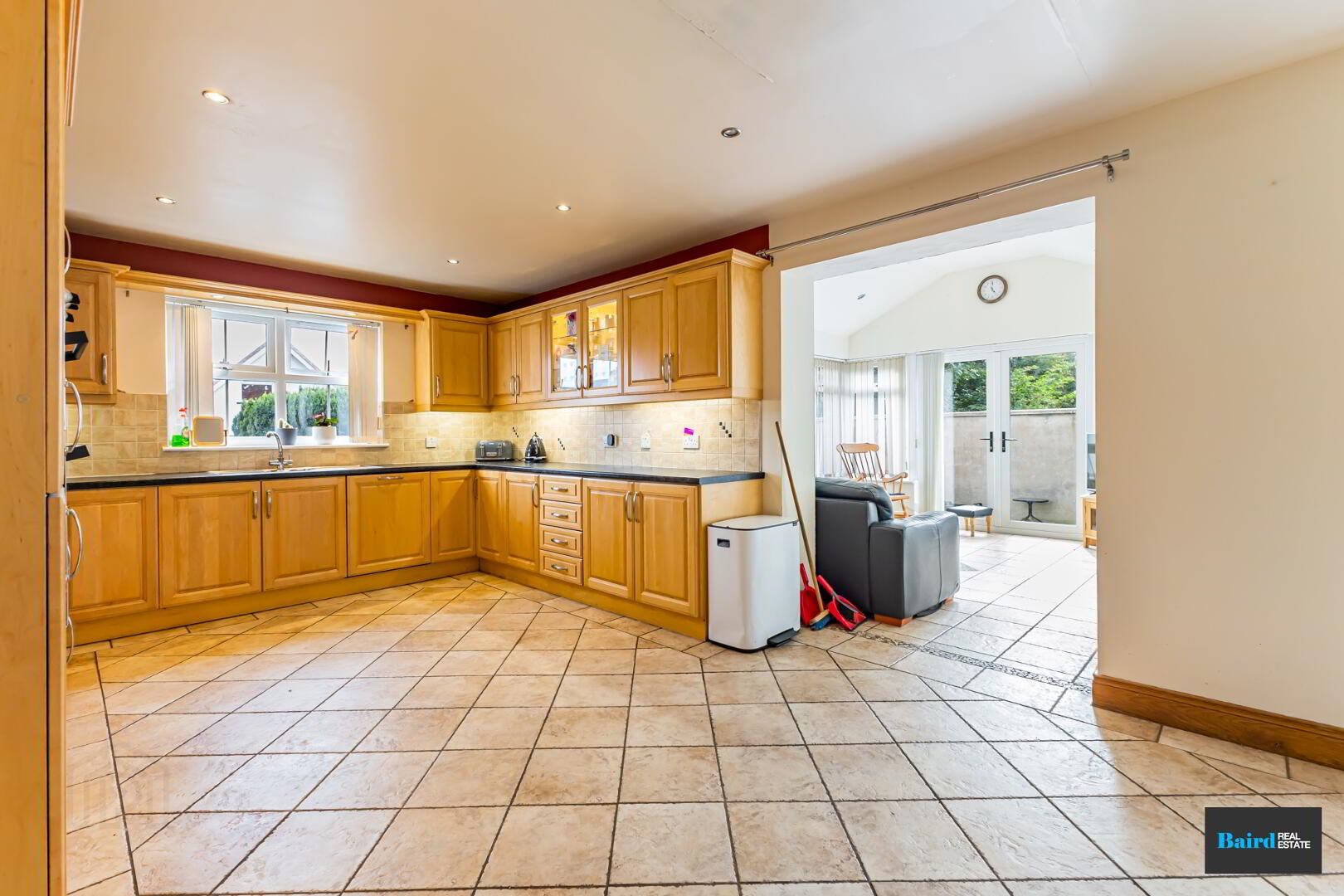 28 Mahon Road 15 of 42