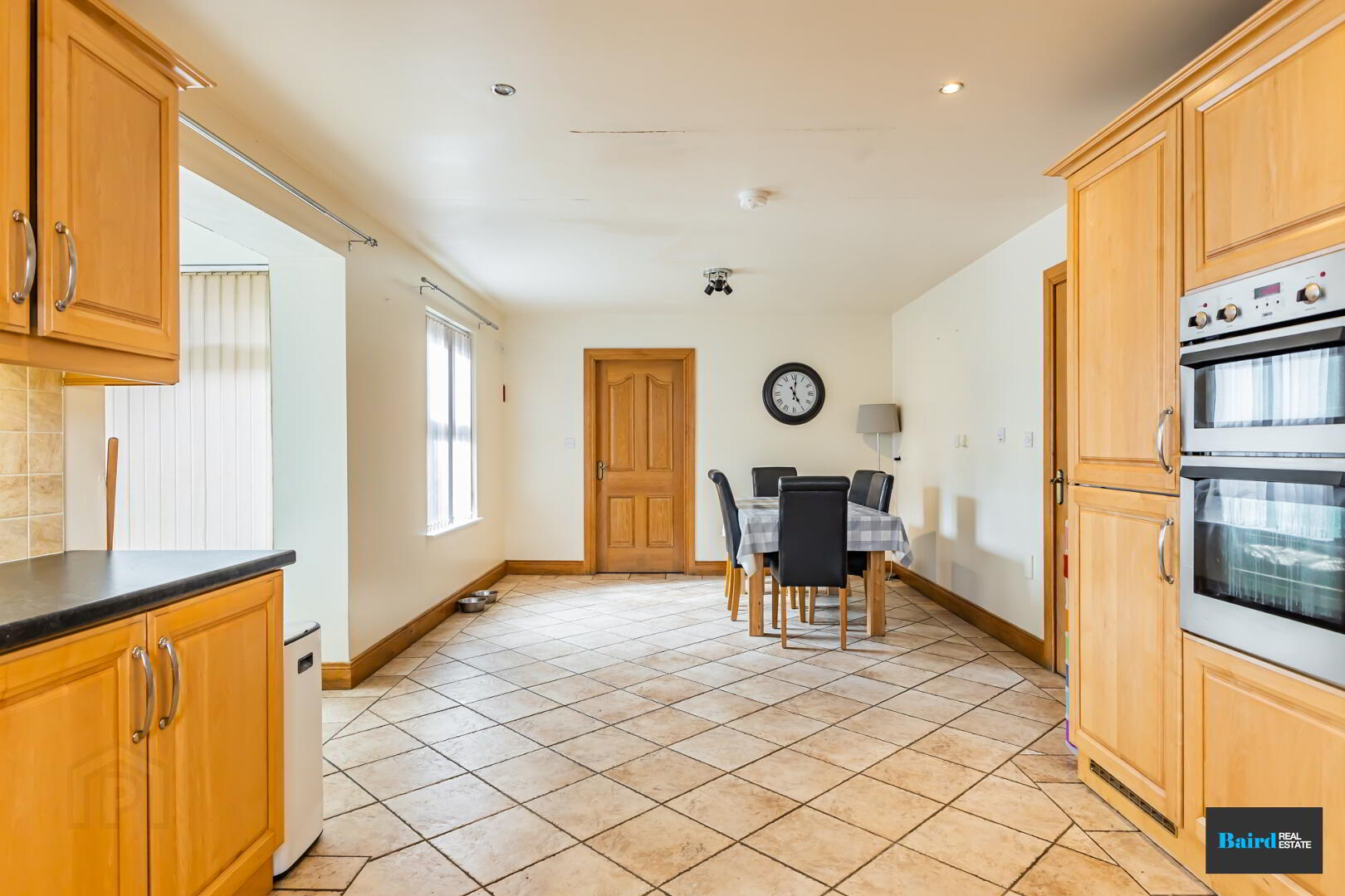 28 Mahon Road 17 of 42