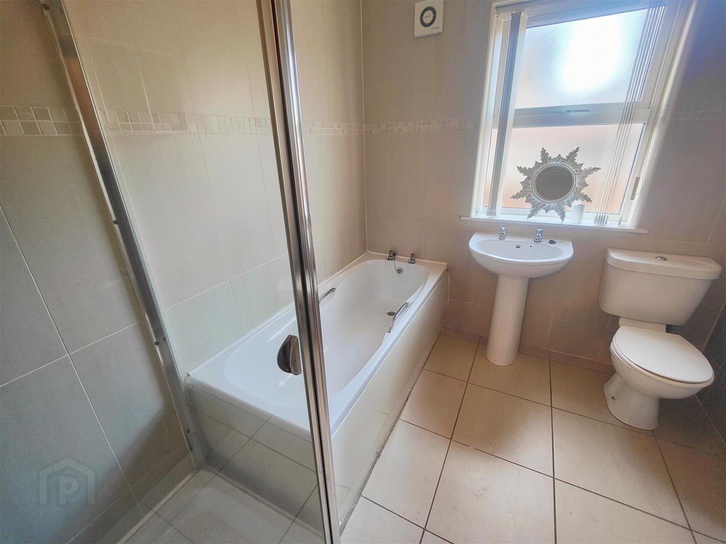 28 Baden Powell Street 8 of 14