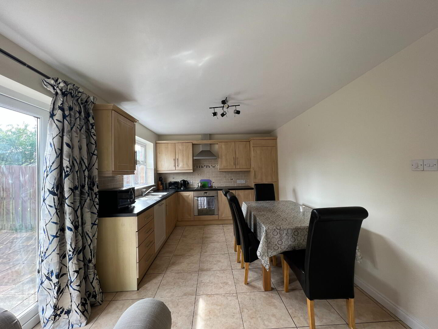 57 Rosses Lane 9 of 23