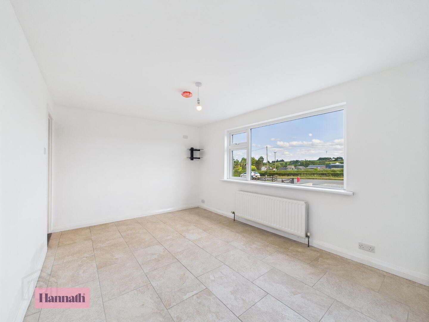 249 Markethill Road 4 of 30