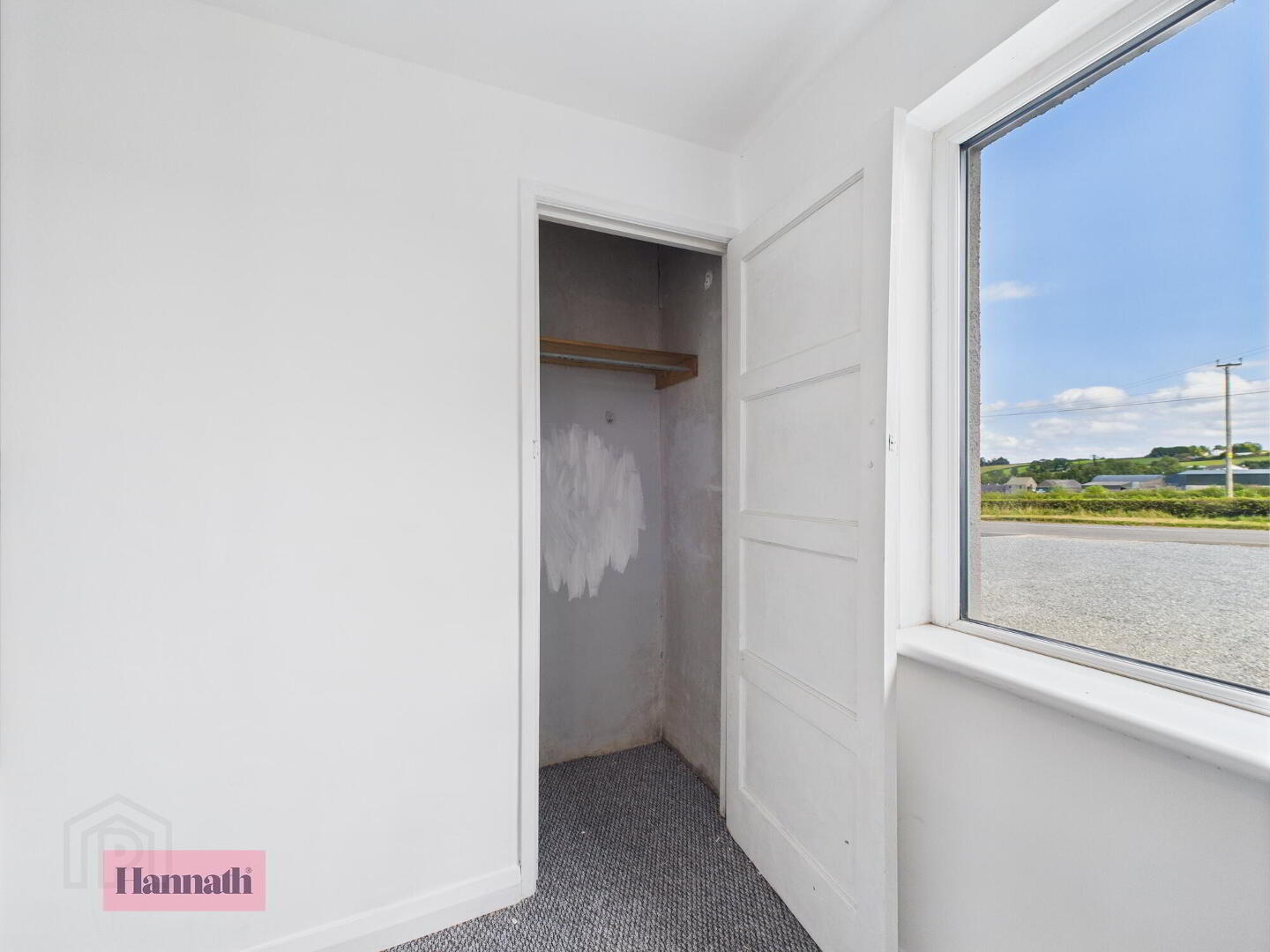 249 Markethill Road 10 of 30