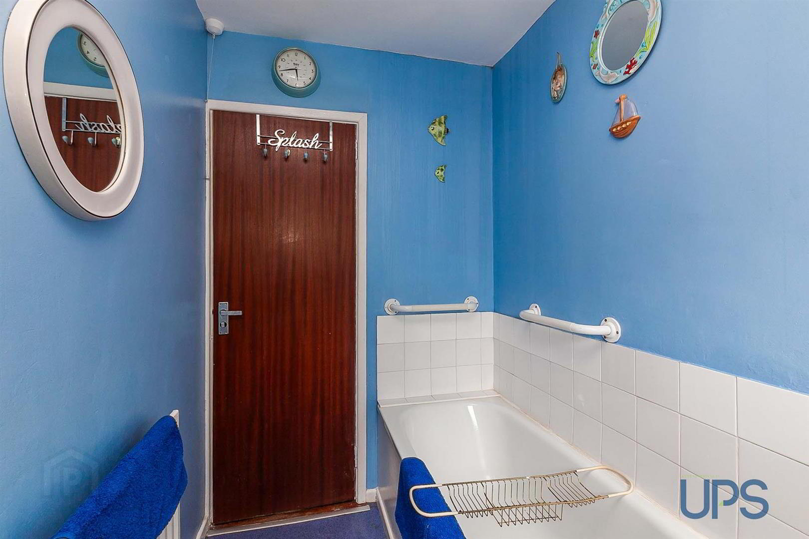 Apt 26, Kenard Avenue 13 of 18
