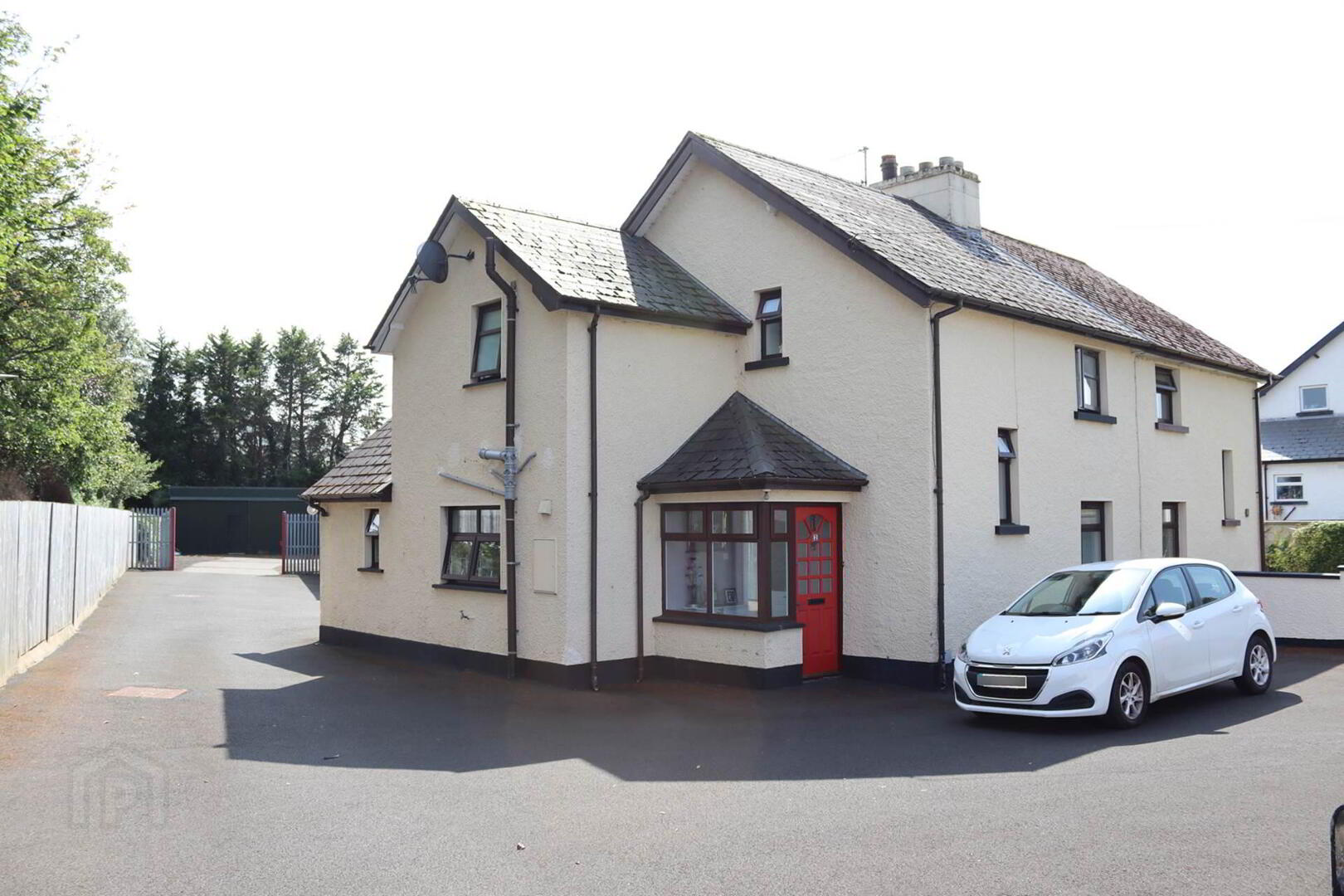 2 Coleraine Road 3 of 26