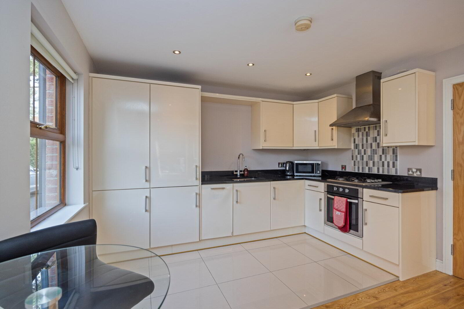 Apartment 3 22 Upper Lisburn Road 6 of 9