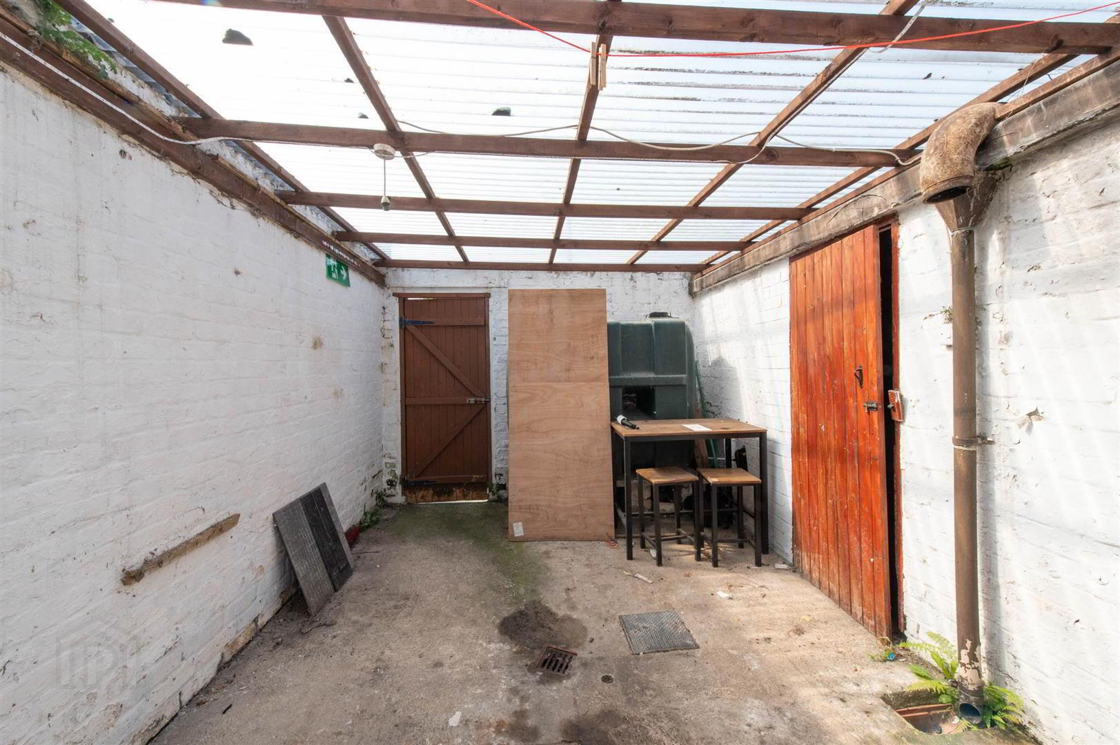 1 Edenderry Gardens 13 of 16