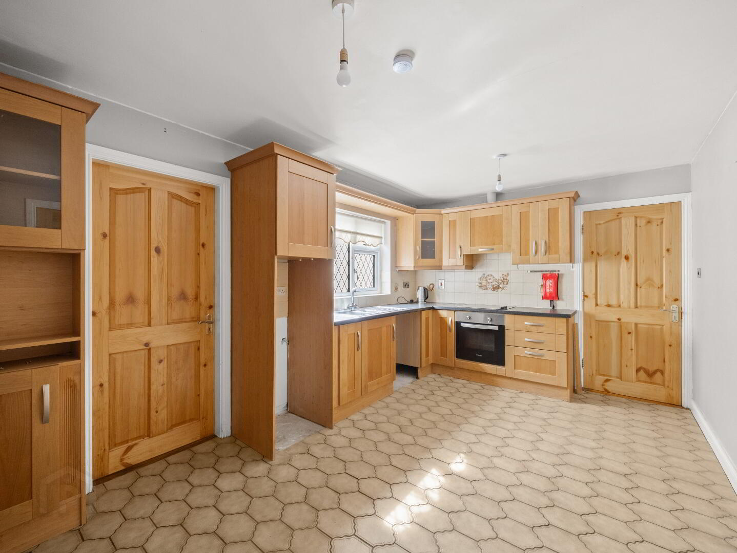22 Heatherfield Court,, Old Dublin Road 10 of 30