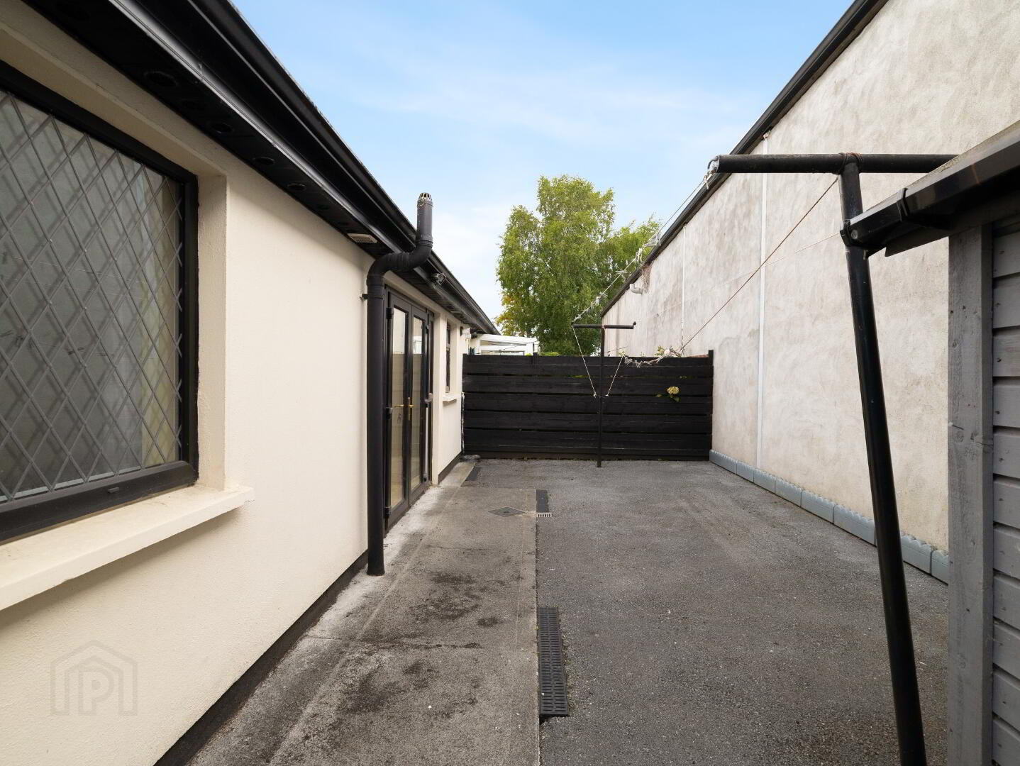 22 Heatherfield Court,, Old Dublin Road 28 of 30