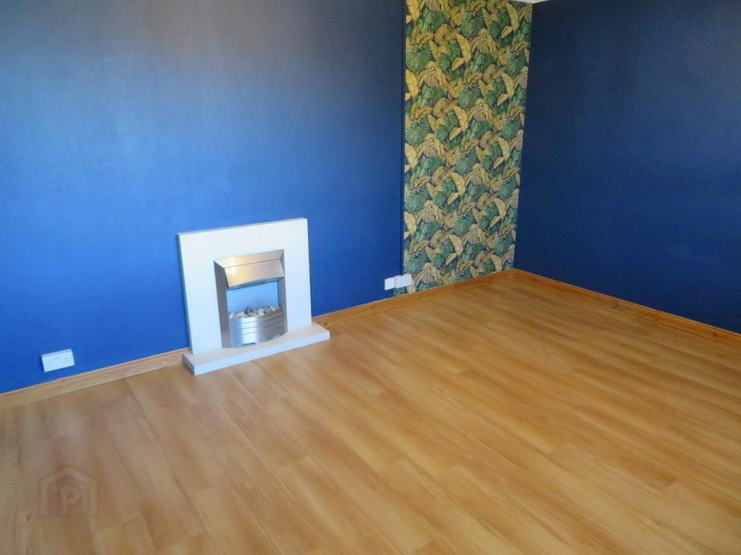 4 Glenfield Road 5 of 16