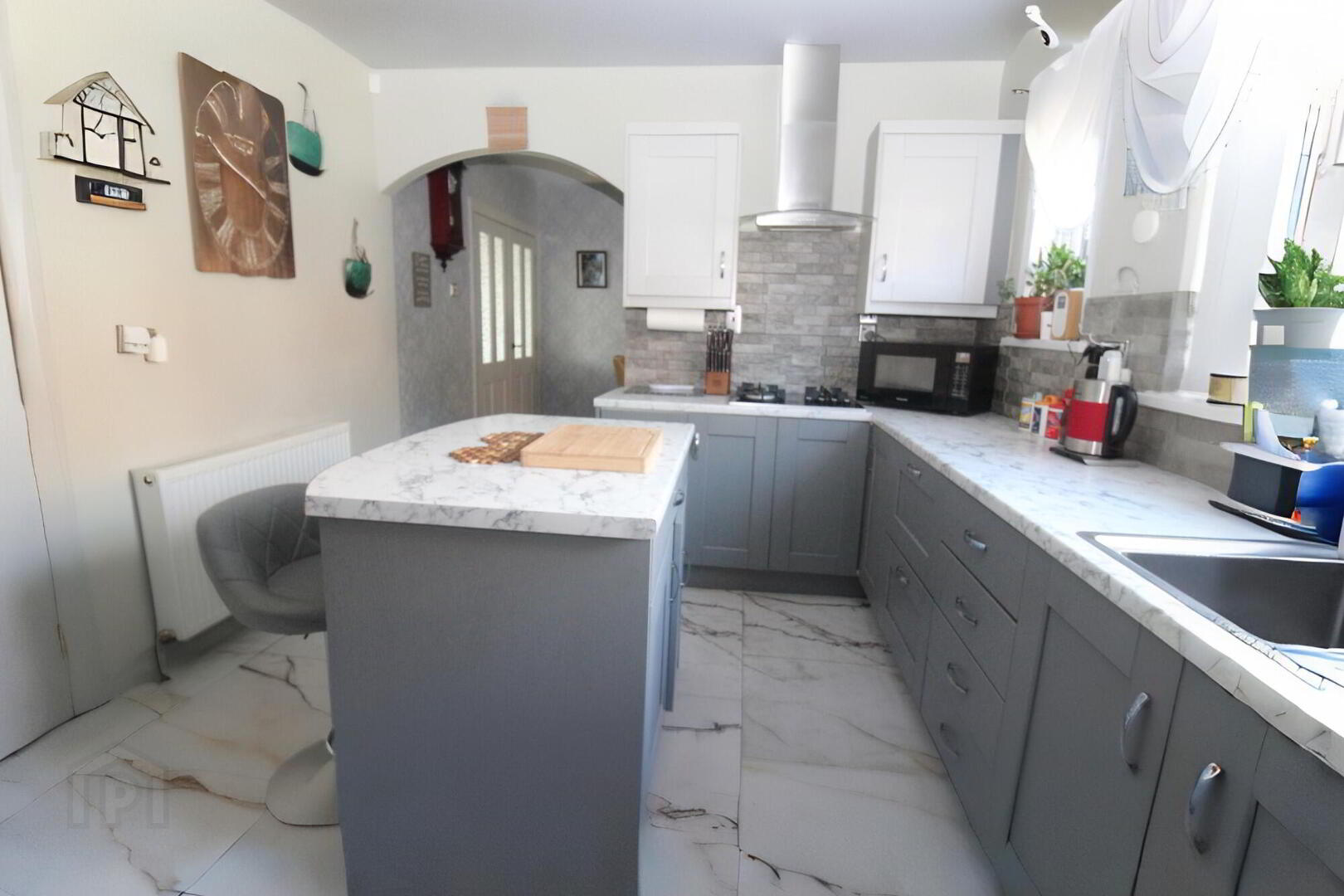 10 Fernmore Avenue 7 of 17