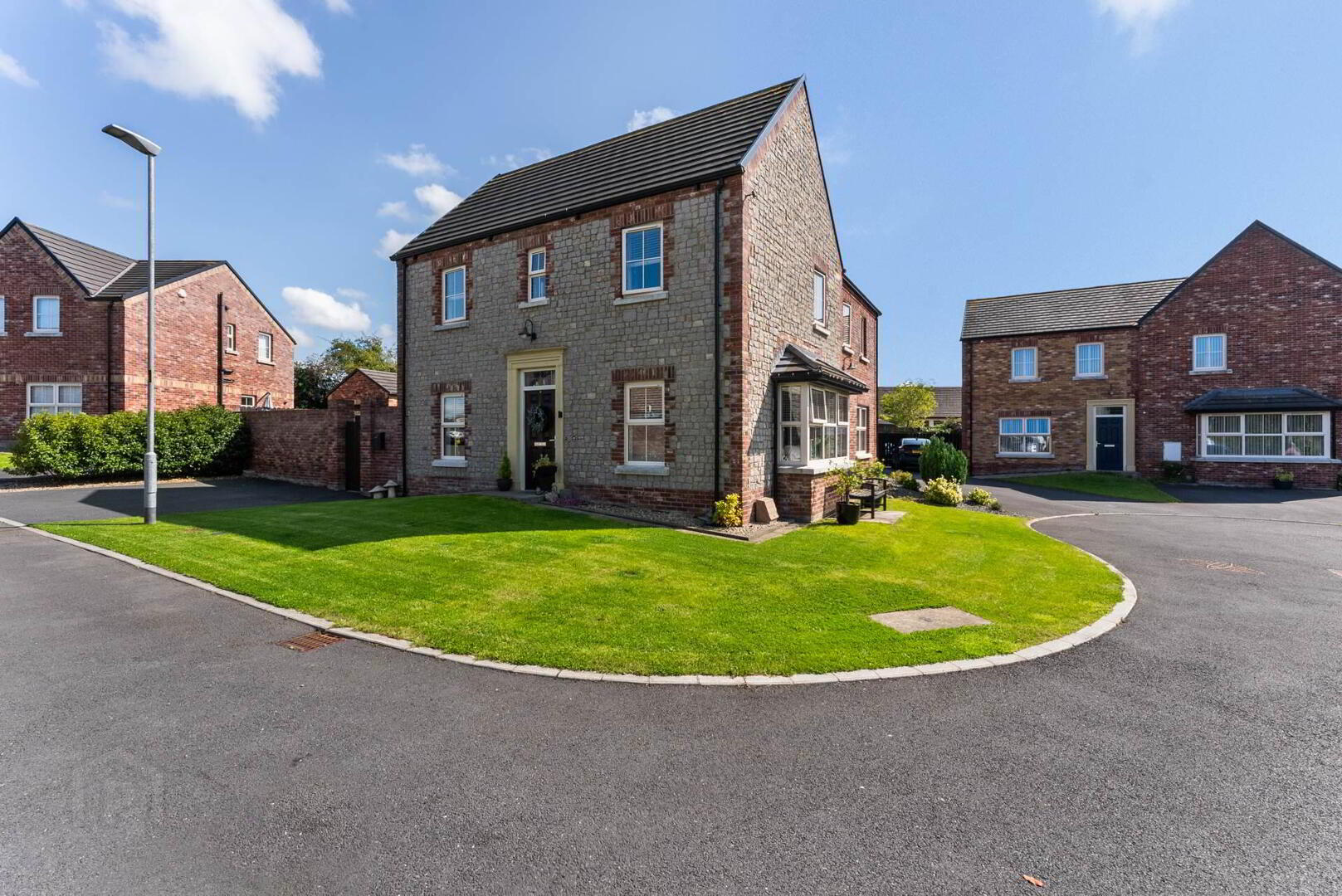 19 Moyraverty Close 2 of 22