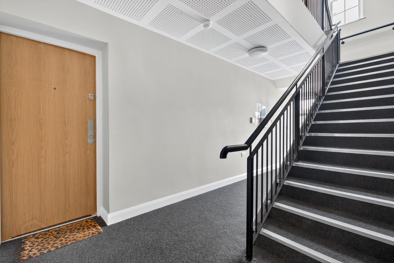 property description image