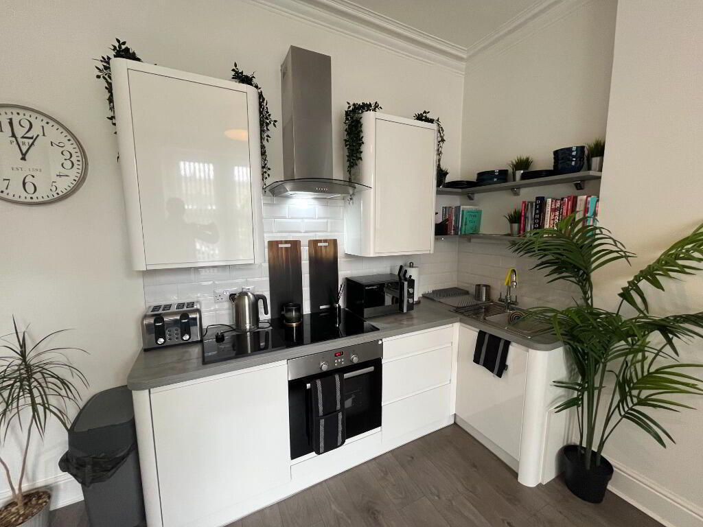20 Springwell Place 5 of 12