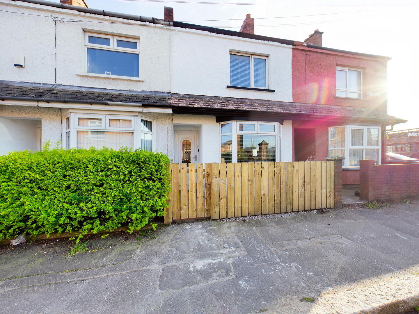 property description image