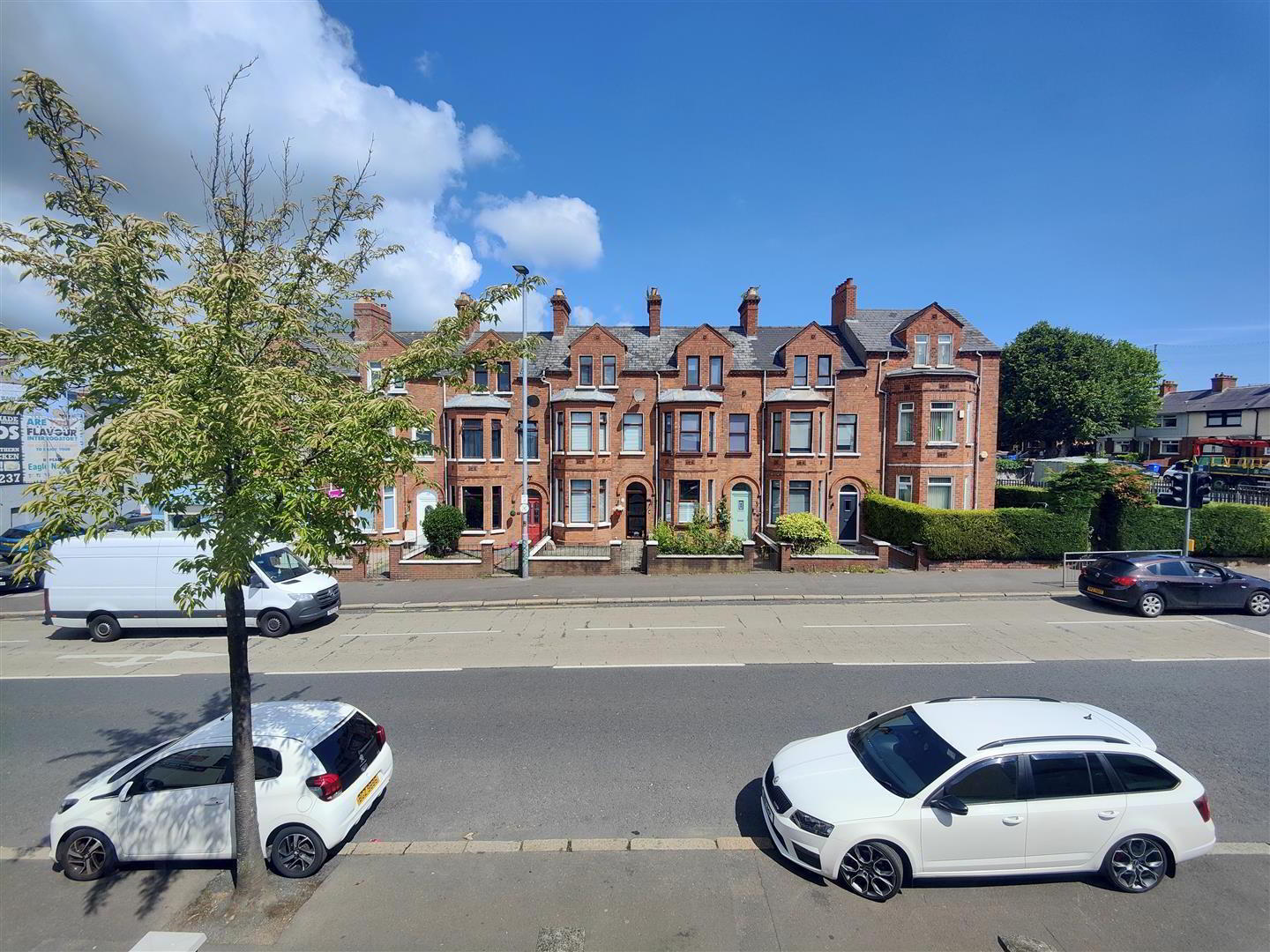 8 Ballygomartin Road 14 of 20