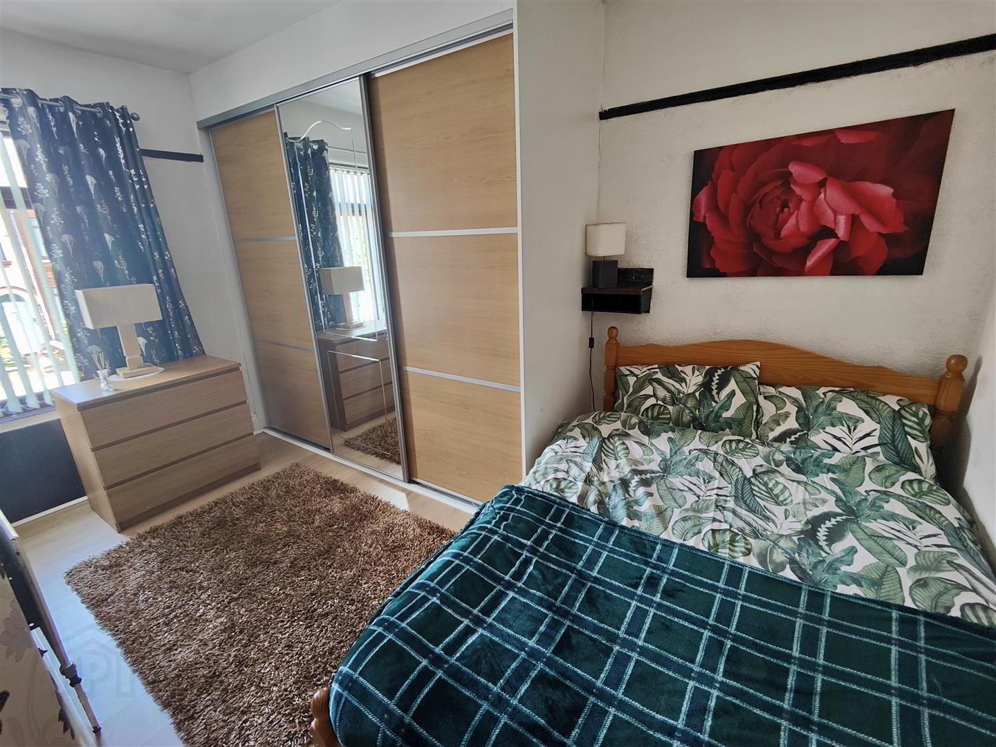 8 Ballygomartin Road 13 of 20