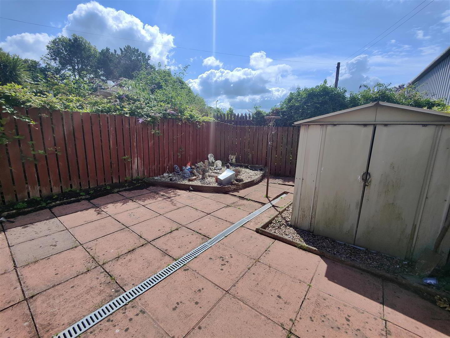 8 Ballygomartin Road 18 of 20