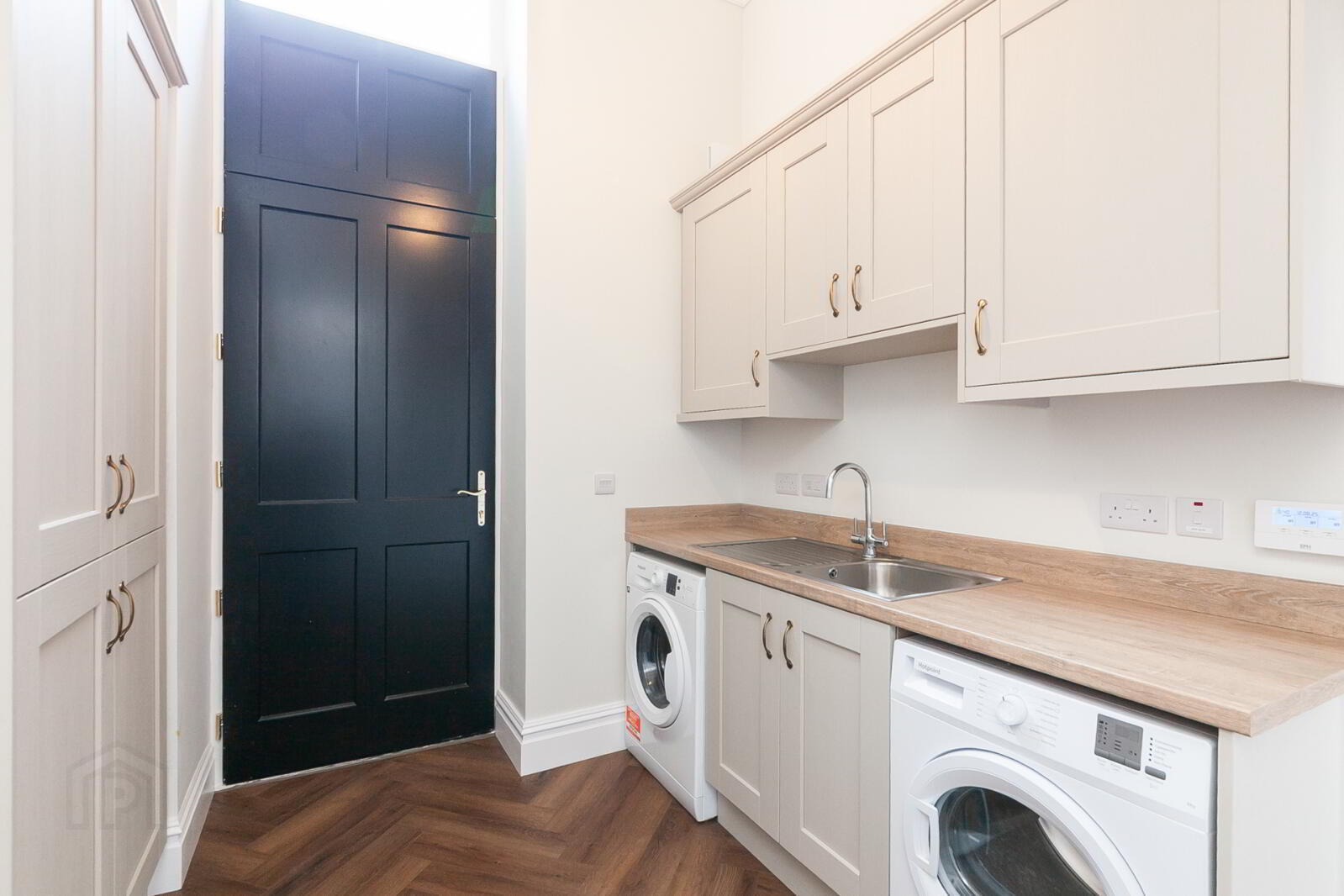 18 Ishbel Mews 12 of 26