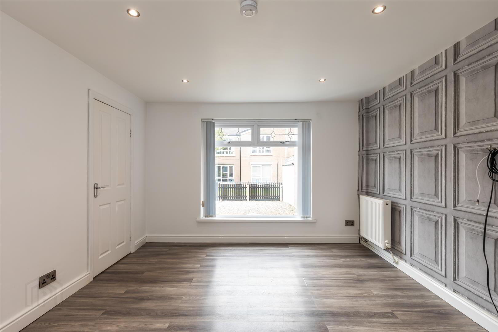 2 Kincraig Avenue 6 of 20