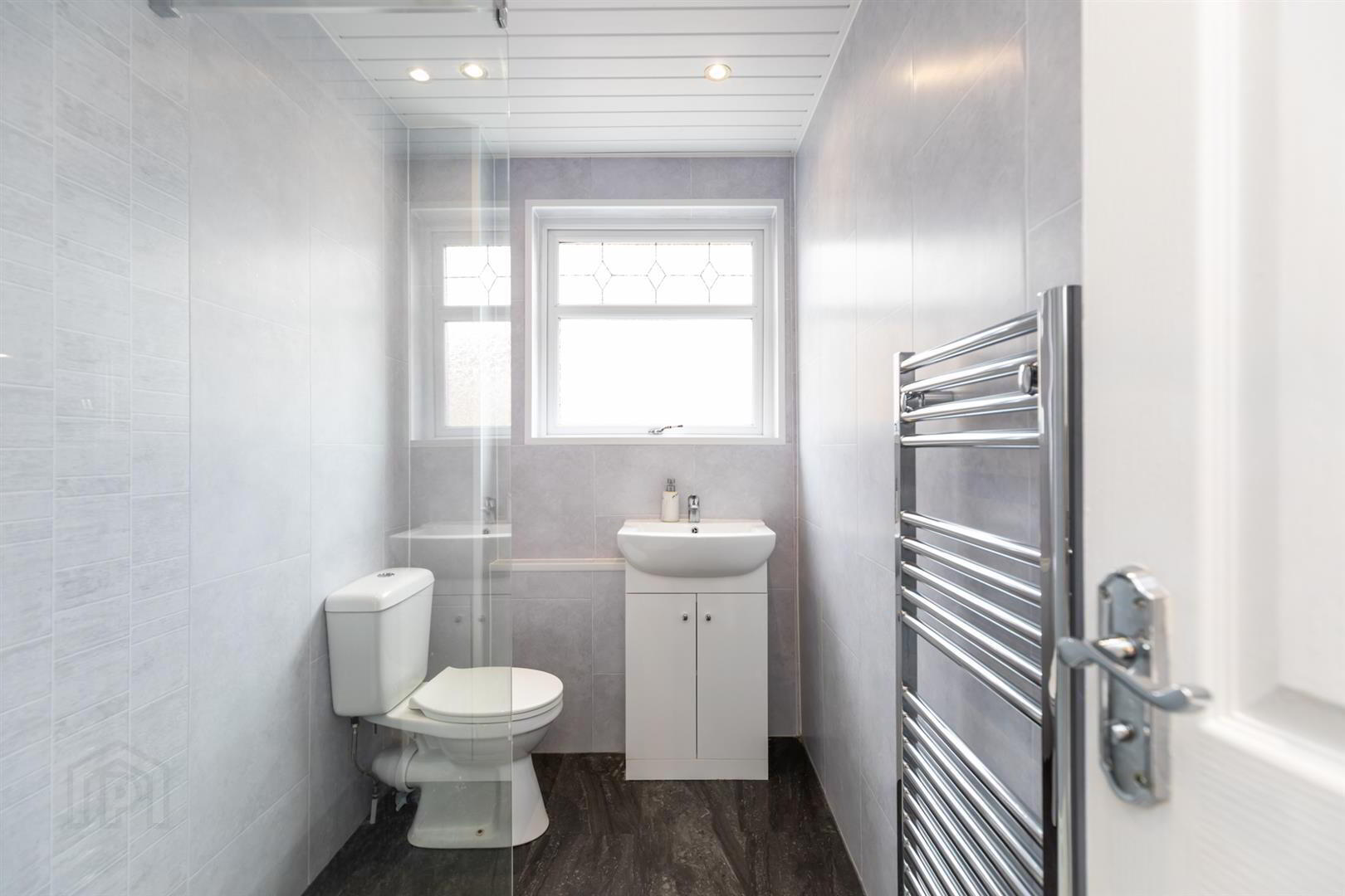 2 Kincraig Avenue 18 of 20