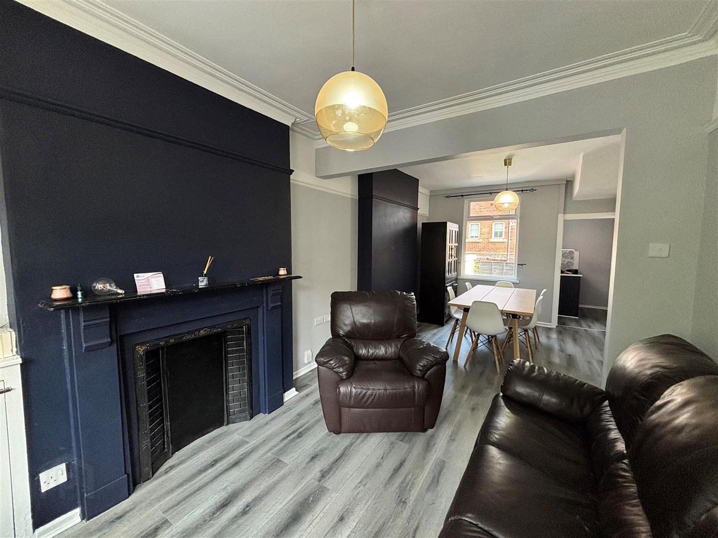 135 Henderson Avenue 4 of 17
