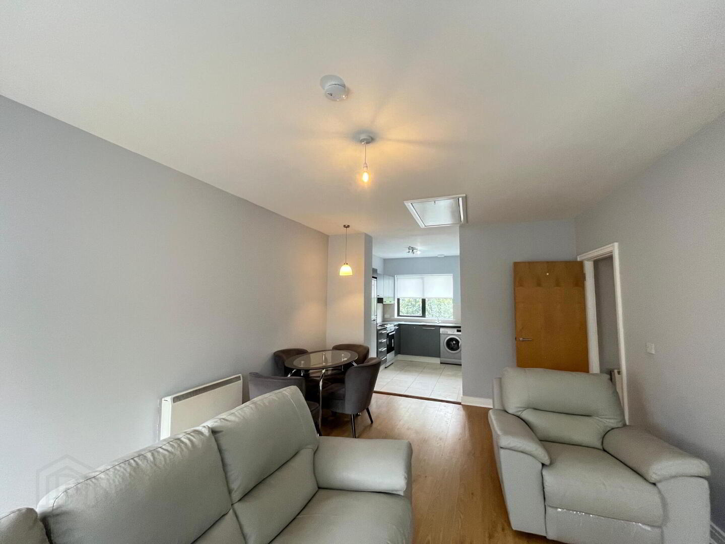Blackthorn Hill Drive 5 of 11