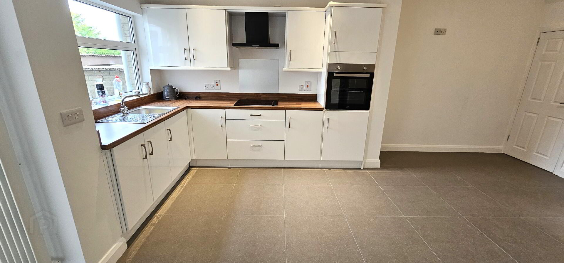 45 Bellevue Street 6 of 15