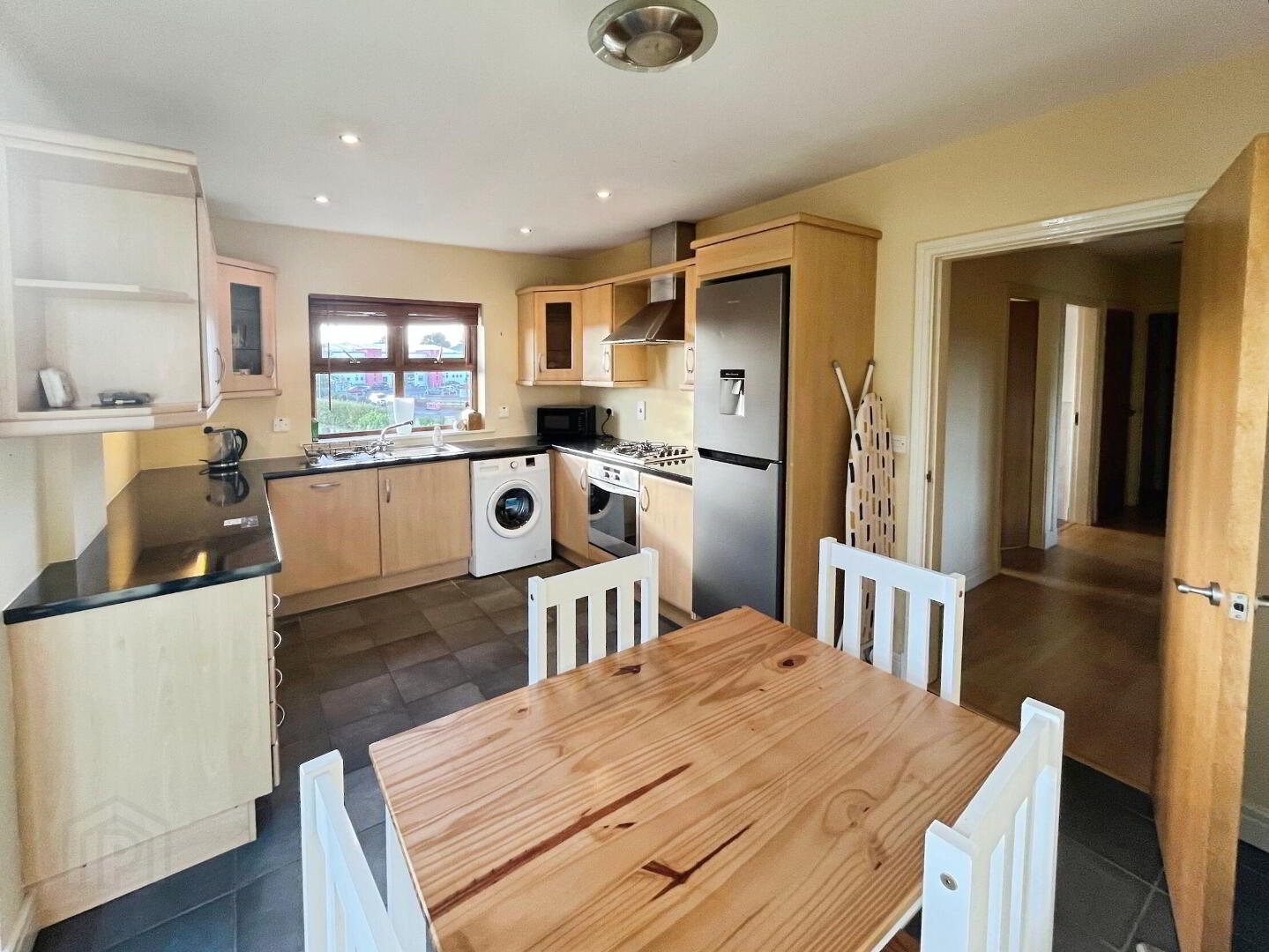 8 Keightley Court 3 of 11