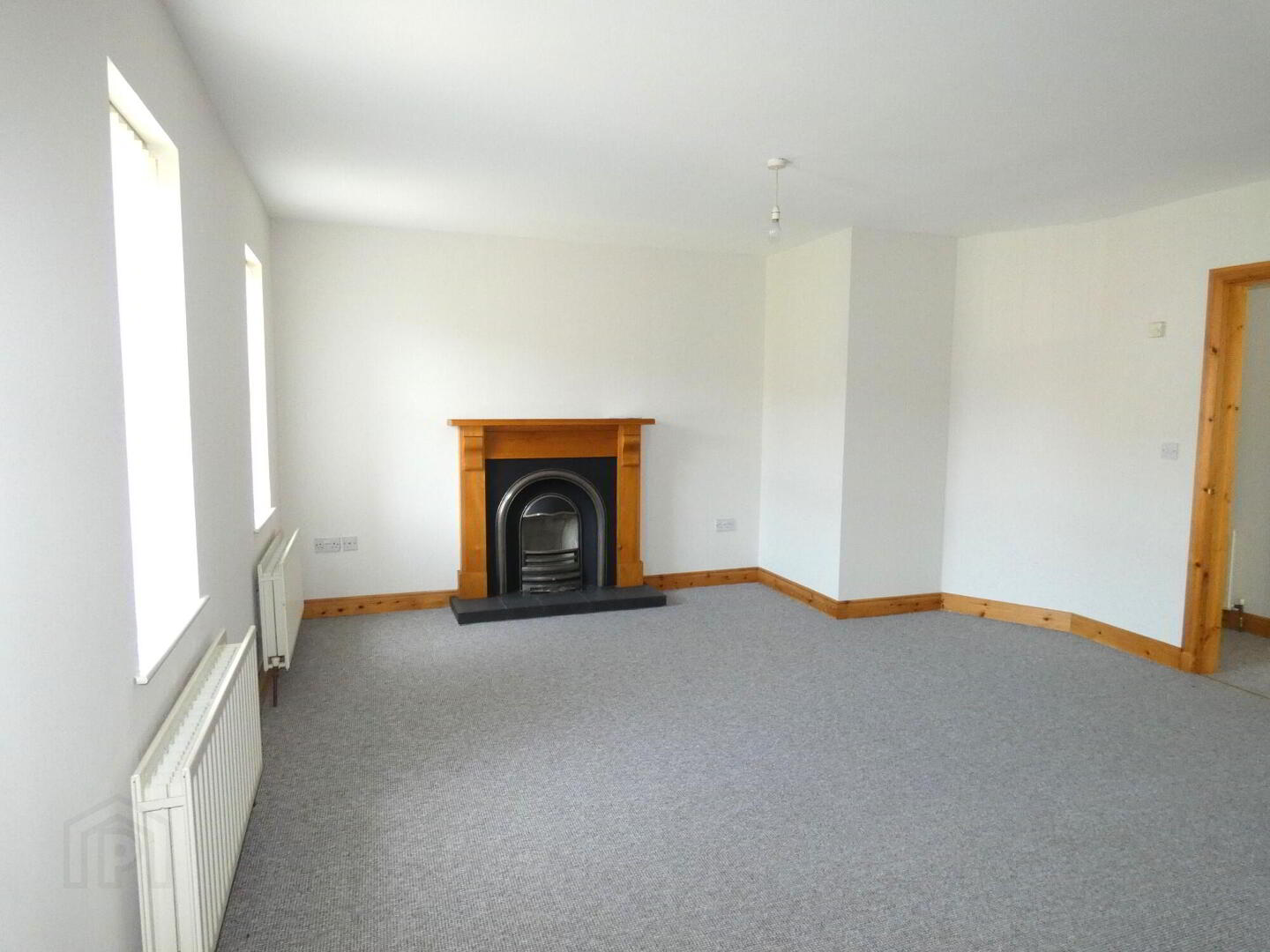 19 Andena Grange , ( 7 of 15