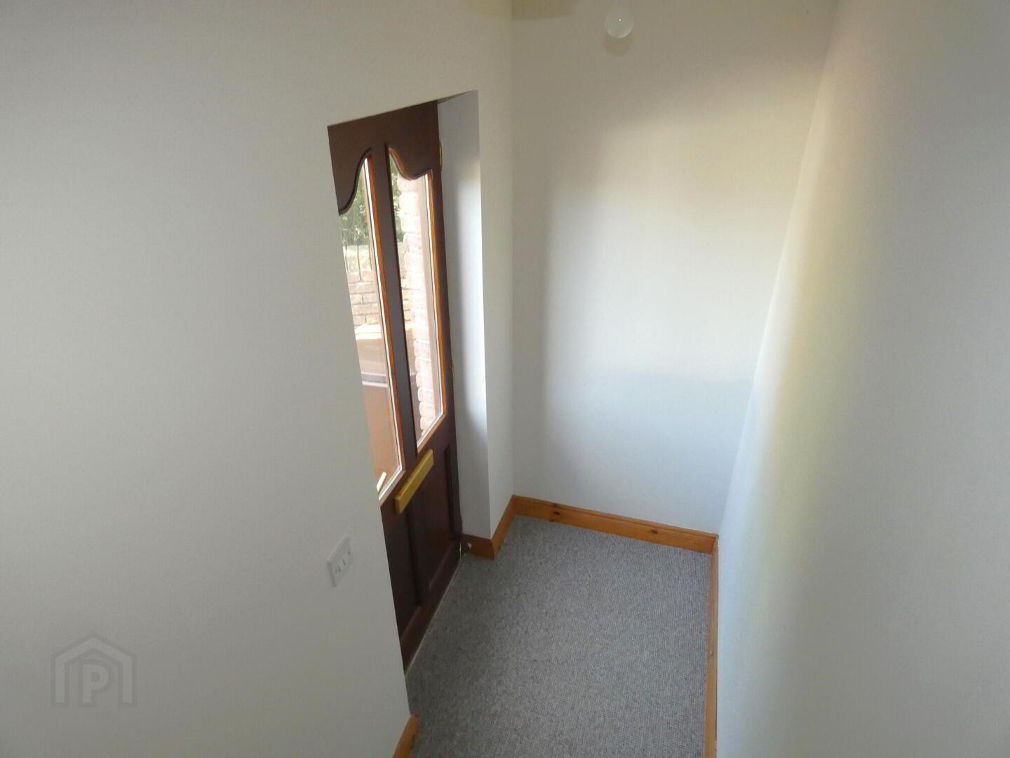 19 Andena Grange , ( 4 of 15