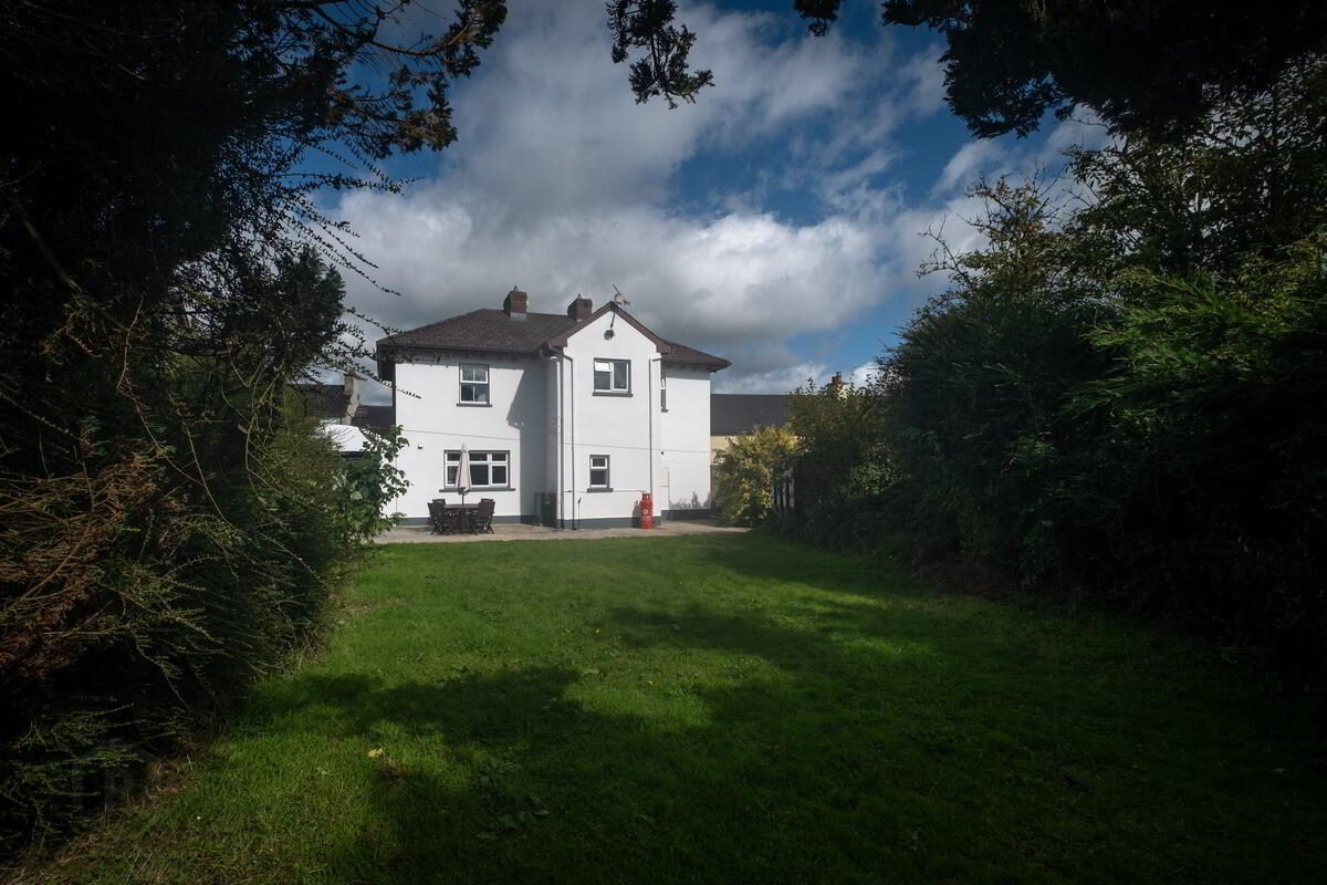 property description image