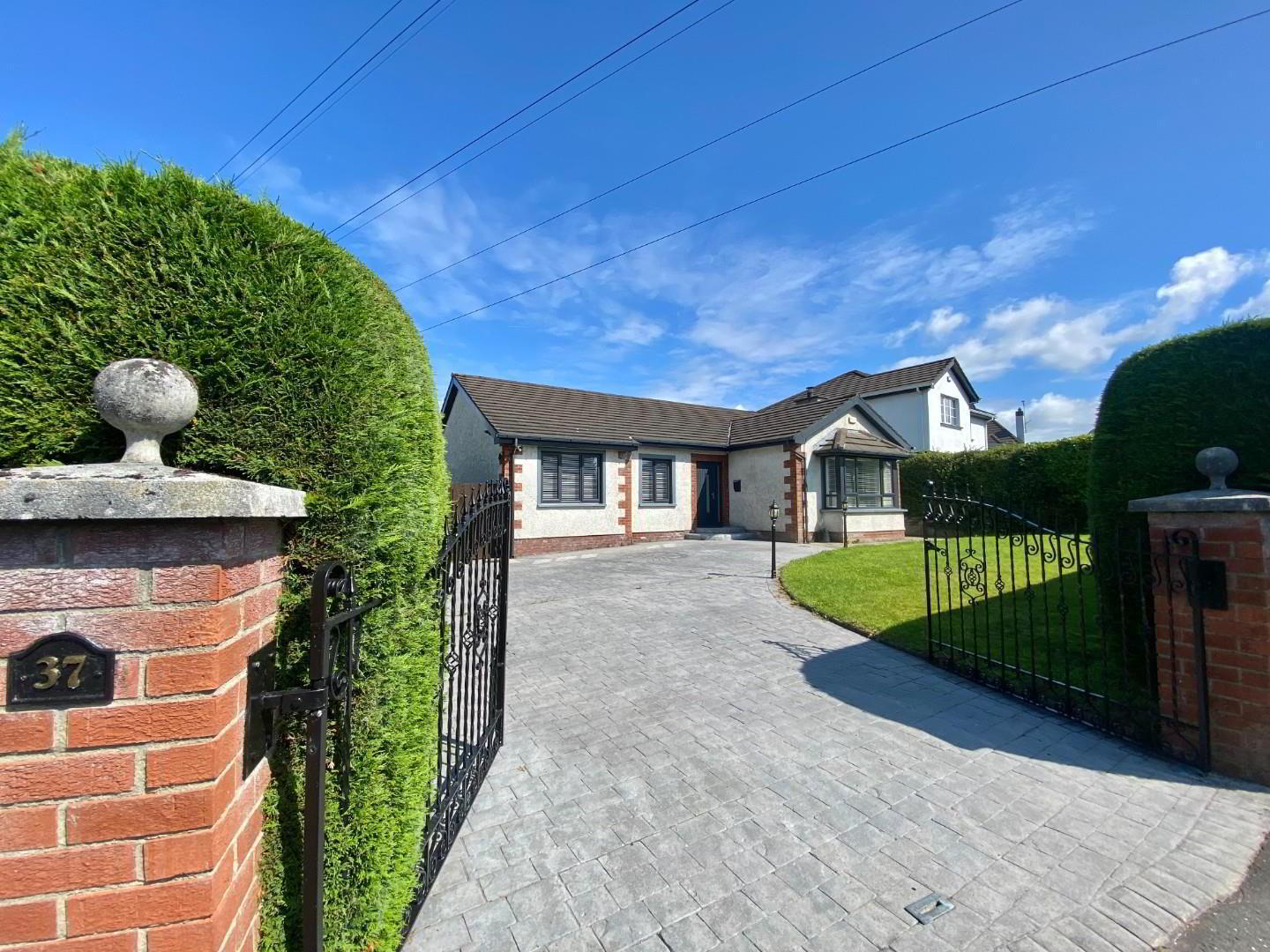 37 Woodbrook 2 of 13