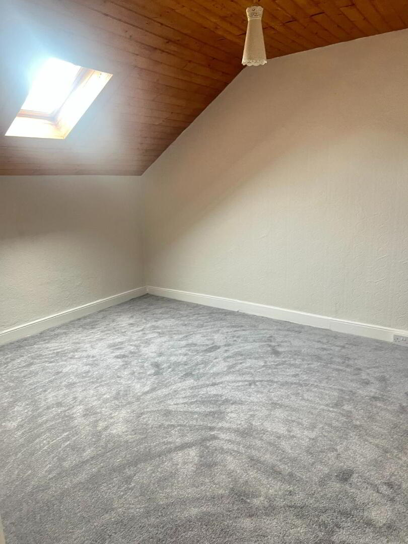 2 Hillside Terrace 8 of 12