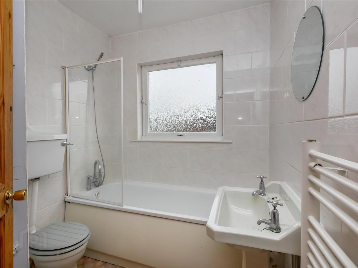 6 Mount Merrion Gardens 15 of 17