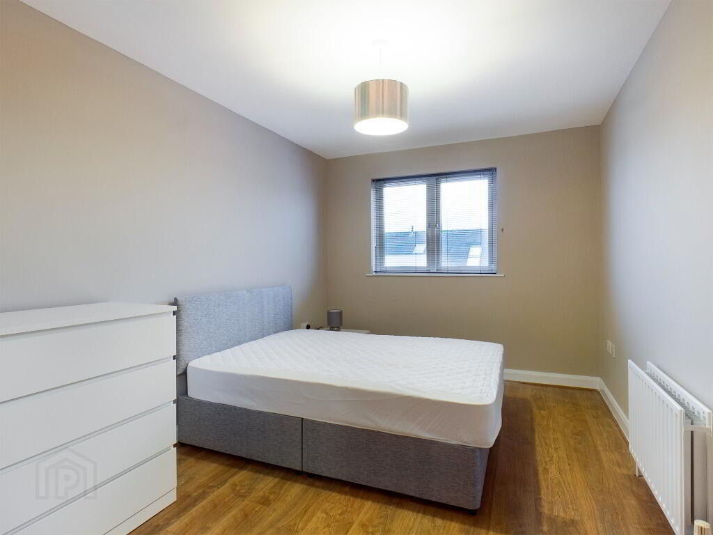 Apt 22 Firmount Building, 2 74 8 of 10