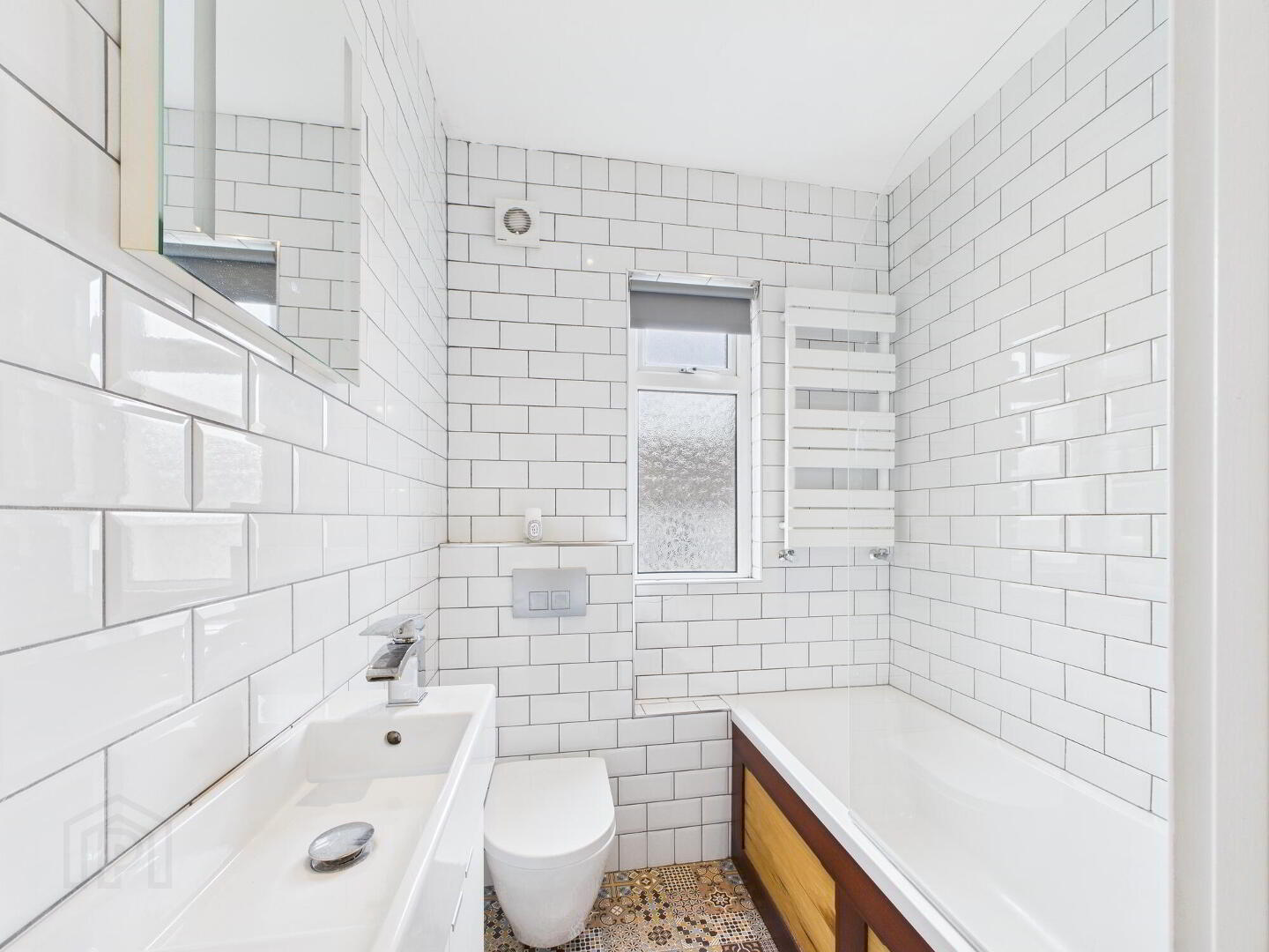 90 Haywood Avenue 13 of 16