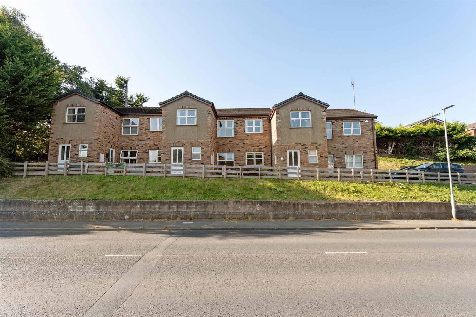 Apt 5 Glen Vale, 43 Glen Road 1 of 21