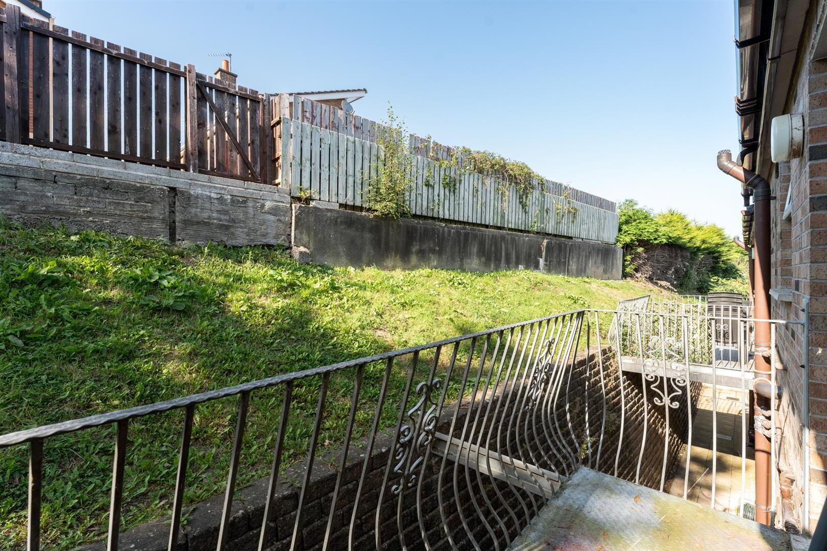 Apt 5 Glen Vale, 43 Glen Road 12 of 21