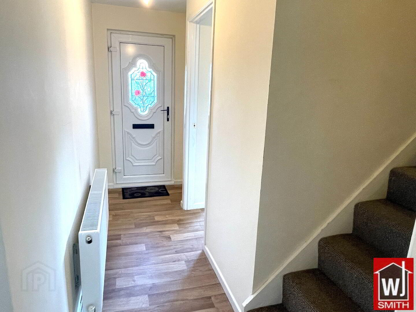47 Old Castle Road 2 of 39