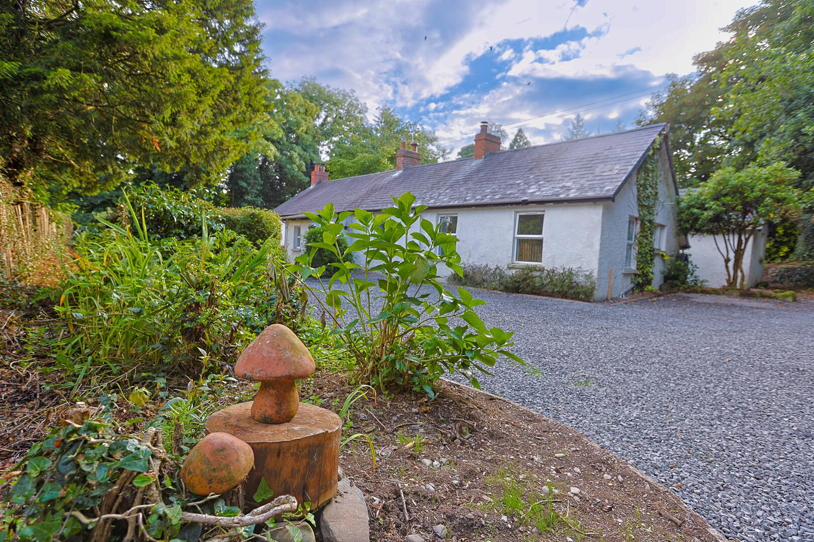84 Ballygroobany Road 2 of 78